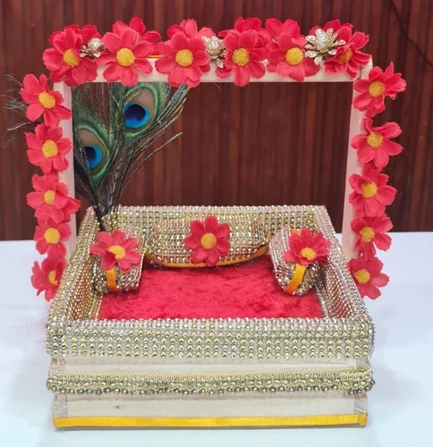 8inch Lord Krishna Sheesham Wood Basket